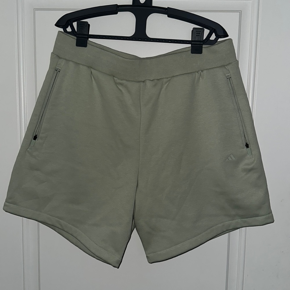 MENS ADIDADS BASKETBALL SHORTS